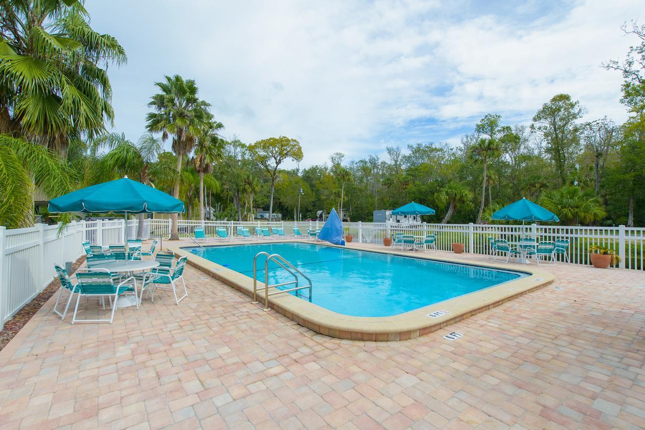 Homosassa River Rv Resort Bagian luar foto